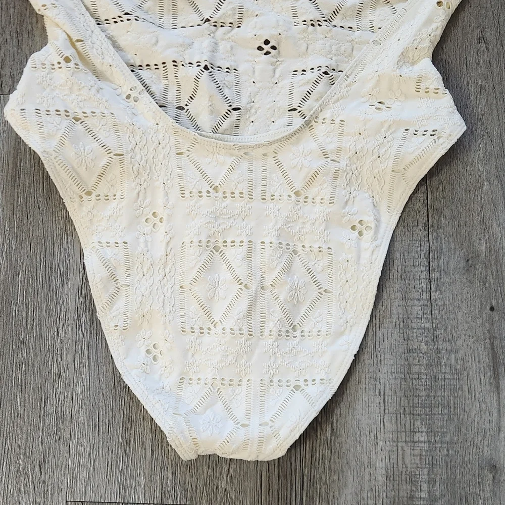 New!Frankie's Bikinis Juliet Cheeky One‎ Piece Swimsuit